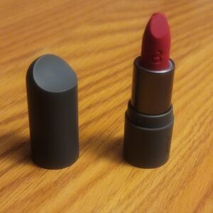 Bite Beauty Mini Travel Hot Tomato Red Power Move Soft Matte Lipstick 1.25g Good